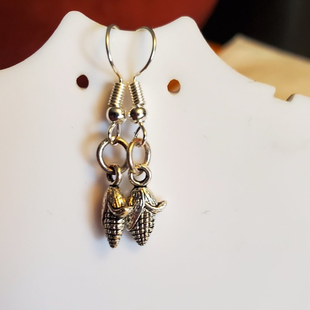 Silver Tone Hook Corn Cob Charm Earrings Tony Alexander Jewelry Artisan Fashion